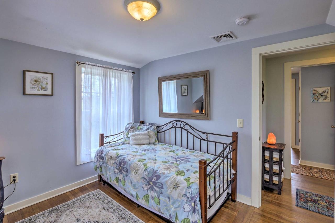 Remodeled Farmhouse In Waterford Near 2 Beaches! المظهر الخارجي الصورة